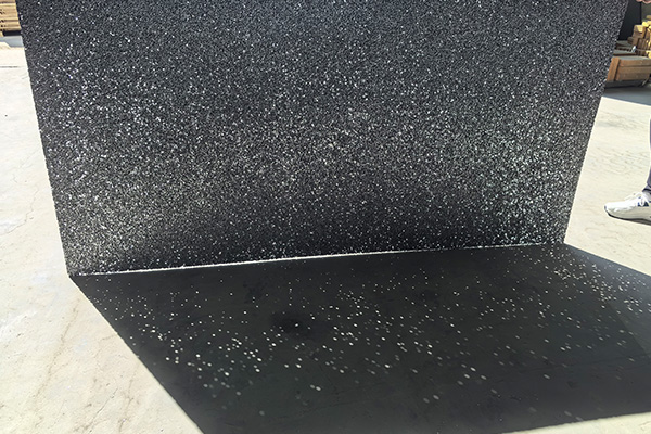 小孔徑閉孔泡沫鋁