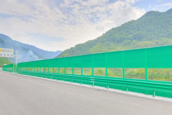 鐵路泡沫鋁聲屏障 鐵路泡沫鋁聲屏障